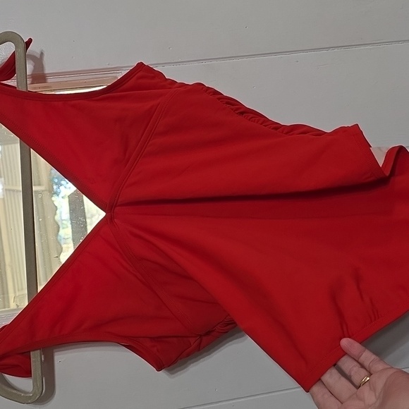 Kona Sol Women's One Piece Swimsuit Red Ties At Shoulders Bra Sz L EUC - Picture 5 of 9